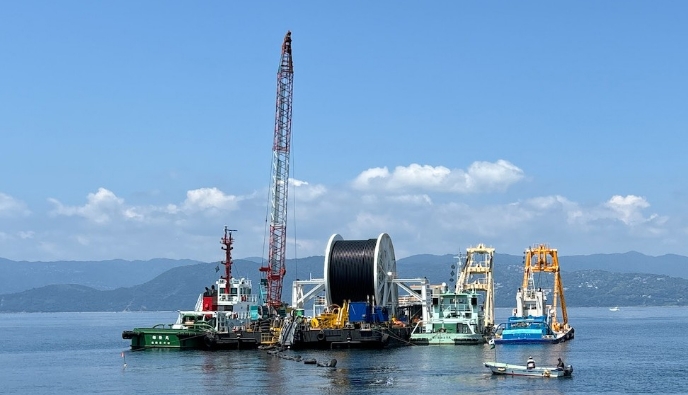 海底パイプライン・海底ケーブル布設工事